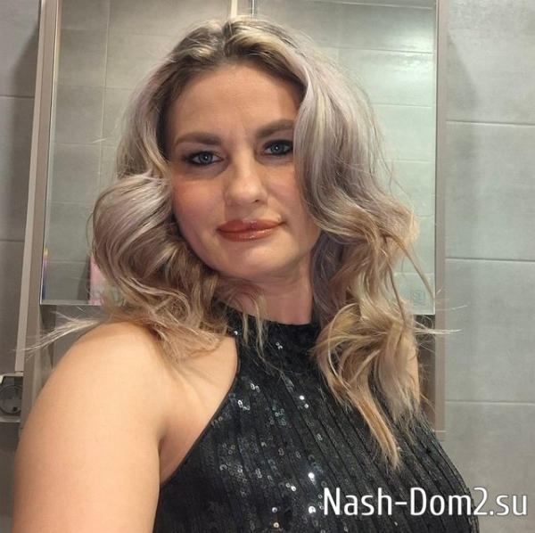 Ксения Карпова анонсирует приезд на Дом-2 своей свекрови и сына Ксения Карпова анонсирует приезд на Дом-2 своей свекрови и сына