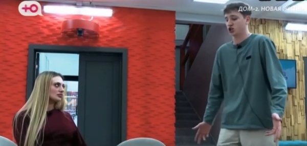 Ксения Карпова обманула Евгения Сидорова, пообещав стать с ним в пару Ксения Карпова обманула Евгения Сидорова, пообещав стать с ним в пару