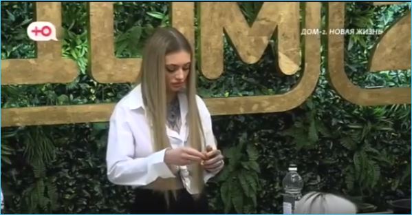 Евгений Сидоров не напрасно сомневался в любви Ксении Карповой к Альберту Граковичу Евгений Сидоров не напрасно сомневался в любви Ксении Карповой к Альберту Граковичу