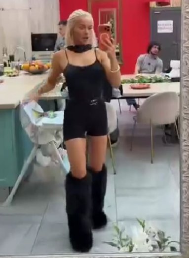 Элина Рахимова поняла, что не все мужчины будут ей изменять Элина Рахимова поняла, что не все мужчины будут ей изменять