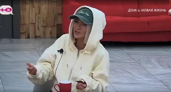 Элина Рахимова преувеличивает угрозы со стороны Клавдии Безверховой Элина Рахимова преувеличивает угрозы со стороны Клавдии Безверховой