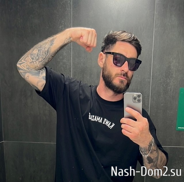 Тигран Салибеков взялся за воспитание новых участников Дома-2 Тигран Салибеков взялся за воспитание новых участников Дома-2