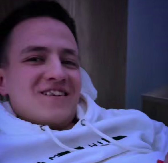 Алексей Карпов скучает по сыну, но выбрал отношения с женой Ксенией и Дом 2 Алексей Карпов скучает по сыну, но выбрал отношения с женой Ксенией и Дом 2