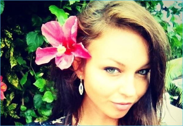 Настя Лисова рассуждает о материнском инстинкте, понимая Ксению Карпову Настя Лисова рассуждает о материнском инстинкте, понимая Ксению Карпову