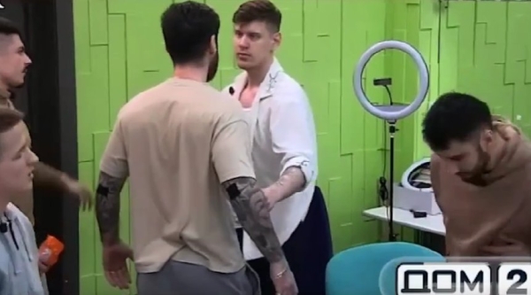 Тигран и Виктория Салибековы помирились, сообщает Элина Рахимова Тигран и Виктория Салибековы помирились, сообщает Элина Рахимова