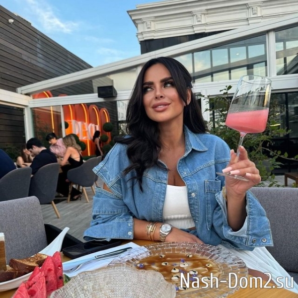 Виктория Романец: Пингвинов трогать нельзя! Виктория Романец: Пингвинов трогать нельзя!