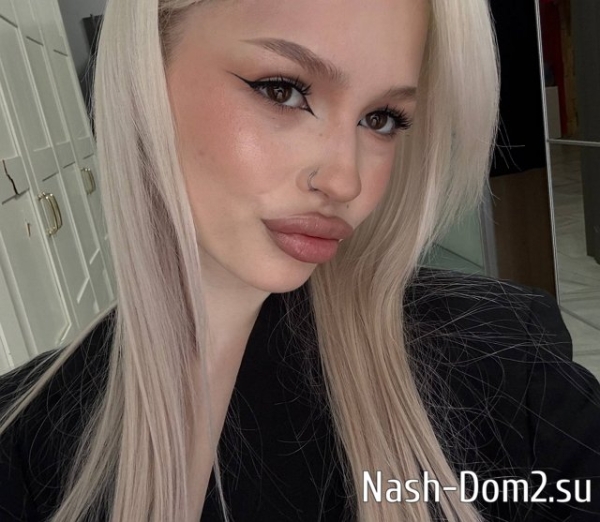 Евгений Сидоров нашёл девушку для «игры в любовь» Евгений Сидоров нашёл девушку для «игры в любовь»