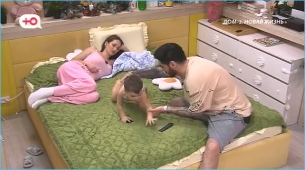 Тигран Салибеков не верит в воссоединение семьи Карповых на телестройке Тигран Салибеков не верит в воссоединение семьи Карповых на телестройке