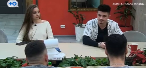 Клавдия Безверхова сказала Гуранде, что он должен получать 500 тысяч в месяц Клавдия Безверхова сказала Гуранде, что он должен получать 500 тысяч в месяц