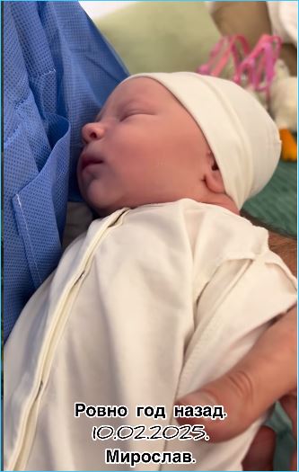 Андрей Черкасов отмечает год с момента рождения младшего сына Мирослава Андрей Черкасов отмечает год с момента рождения младшего сына Мирослава