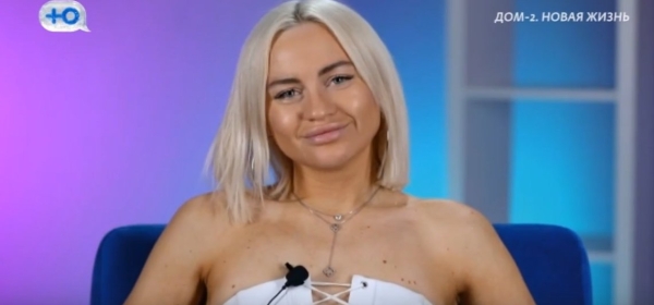 Элина Рахимова боится, что Клавдия Безверхова наведёт на неё порчу Элина Рахимова боится, что Клавдия Безверхова наведёт на неё порчу