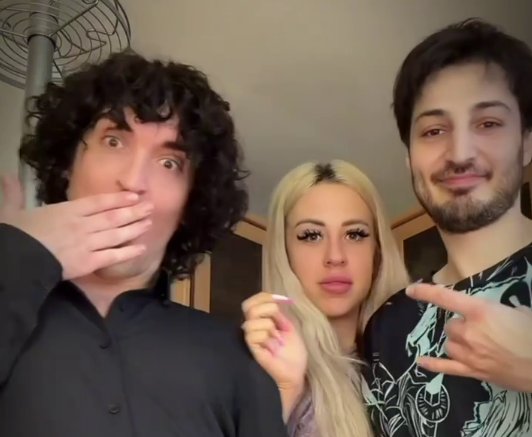 Иосиф Оганесян нашел способ лишить Сашу Черно родительских прав Иосиф Оганесян нашел способ лишить Сашу Черно родительских прав