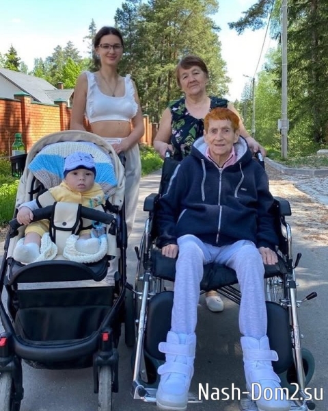 Виктория Чуева: Бабушка, наш лучик солнца Виктория Чуева: Бабушка, наш лучик солнца