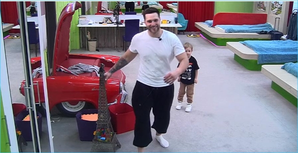 На поляне появился еще один светлый лучик – сын Клавдии Безверховой На поляне появился еще один светлый лучик – сын Клавдии Безверховой