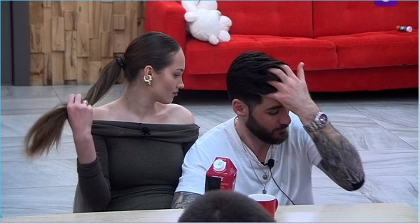 Виктория Салибекова начала использовать горшок сына Леона по прямому назначению Виктория Салибекова начала использовать горшок сына Леона по прямому назначению