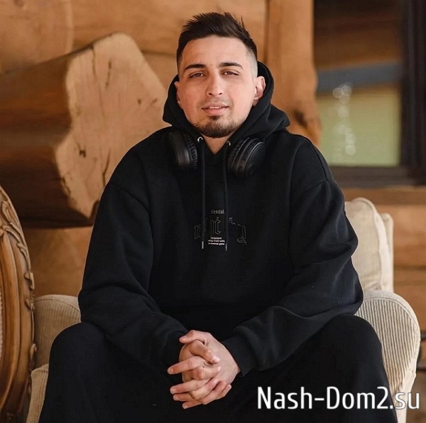 Руслану Асланову придётся и дальше целовать помидоры Руслану Асланову придётся и дальше целовать помидоры