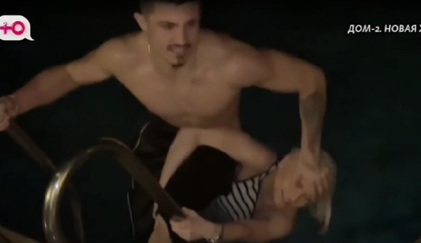 Элина Рахимова вместо благодарности увидела пятую точку Гуранды Элина Рахимова вместо благодарности увидела пятую точку Гуранды