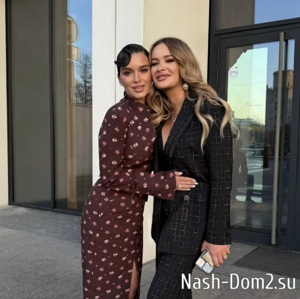 Ксения Бородина: Можно я и вам похвастаюсь своими подругами?! Ксения Бородина: Можно я и вам похвастаюсь своими подругами?!