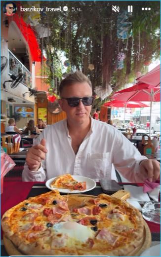 Илья Яббаров так и не поздравил Елену Тепловодскую Илья Яббаров так и не поздравил Елену Тепловодскую