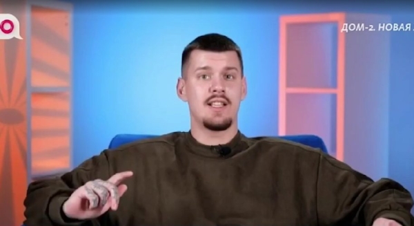 Тигран Салибеков не понимает, почему зрители Дома 2 поддерживают Степана Карпова Тигран Салибеков не понимает, почему зрители Дома 2 поддерживают Степана Карпова