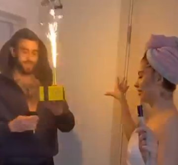 Катя Квашникова не пригласила на день рождения Салибековых Катя Квашникова не пригласила на день рождения Салибековых