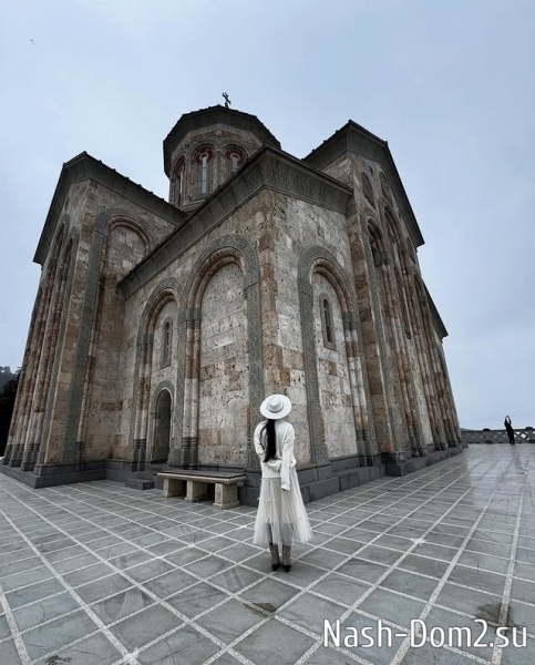 Четвертый муж Нелли Ермолаевой будет грузин? Четвертый муж Нелли Ермолаевой будет грузин?