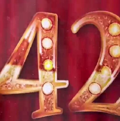 Надежде Ермаковой исполнилось 42 года Надежде Ермаковой исполнилось 42 года