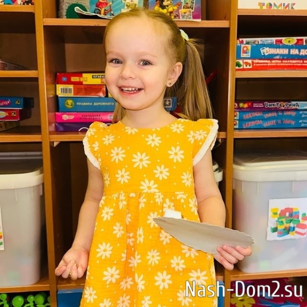 Татьяна Репина переживает из-за редких встреч Афины с отцом Татьяна Репина переживает из-за редких встреч Афины с отцом