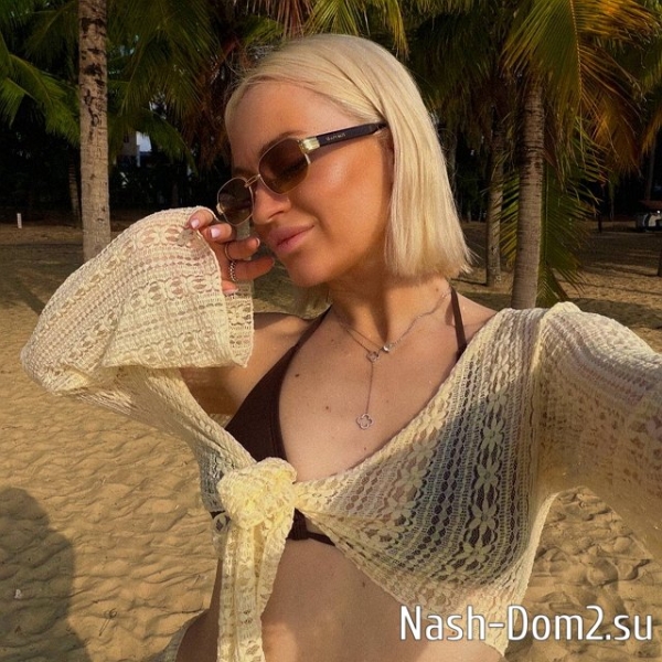 Тигран Салибеков радуется появлению на поляне Григорьева Тигран Салибеков радуется появлению на поляне Григорьева