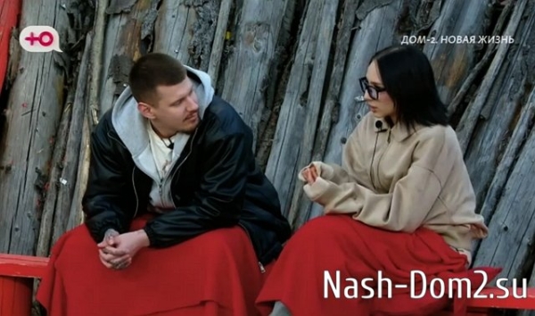 Ксения Нечаева рыдает из-за меркантильного Степана Карпова Ксения Нечаева рыдает из-за меркантильного Степана Карпова