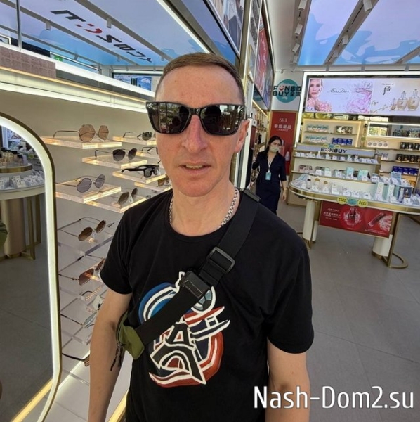 Никита Гуранда опять провинился перед бывшей девушкой Никита Гуранда опять провинился перед бывшей девушкой