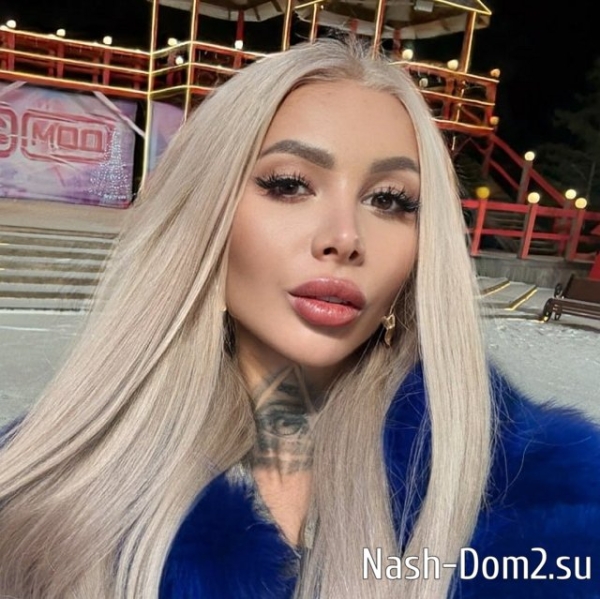 Клавдия Безверхова «накосячила» и сбежала с проекта Клавдия Безверхова «накосячила» и сбежала с проекта