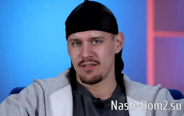 Ксения Нечаева рыдает из-за меркантильного Степана Карпова Ксения Нечаева рыдает из-за меркантильного Степана Карпова