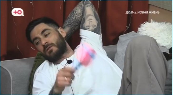 Степан Карпов считает, что семья Салибековых не может быть примером для новых участников Дома 2 Степан Карпов считает, что семья Салибековых не может быть примером для новых участников Дома 2