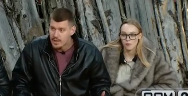 "Воздухан и балабол!", - Виктория Салибекова продолжает оскорблять Степана Карпова "Воздухан и балабол!", - Виктория Салибекова продолжает оскорблять Степана Карпова