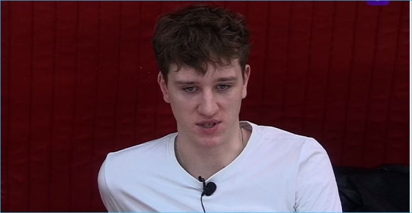 Евгений Сидоров переехал в вип-дом без Дарьи Романовой Евгений Сидоров переехал в вип-дом без Дарьи Романовой