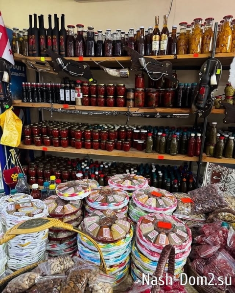 Четвертый муж Нелли Ермолаевой будет грузин? Четвертый муж Нелли Ермолаевой будет грузин?