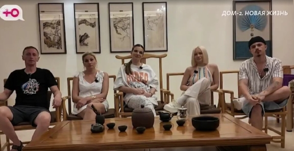 Никита Гуранда нашел себе девушку, похожую на Наталью Безверхову Никита Гуранда нашел себе девушку, похожую на Наталью Безверхову