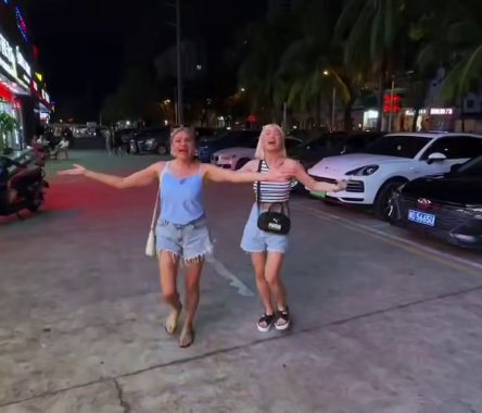 Вероника Гракович запретила мужу Альберту крепкие напитки Вероника Гракович запретила мужу Альберту крепкие напитки