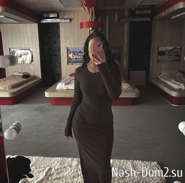 Карина Тетуева: Я живу по своим чувствам, ощущениям Карина Тетуева: Я живу по своим чувствам, ощущениям