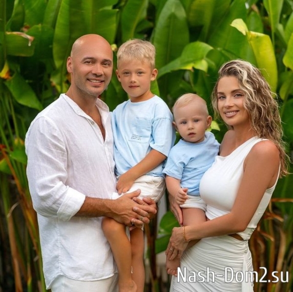 Андрей Черкасов: Пока мы живём раздельно Андрей Черкасов: Пока мы живём раздельно