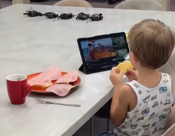 Владимир Балан считает, что справился с ролью няни для сына Клавы Ермакович Владимир Балан считает, что справился с ролью няни для сына Клавы Ермакович