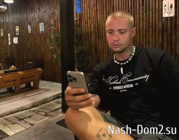 Максим Колесников уже нашёл замену Анастасии Стецевят Максим Колесников уже нашёл замену Анастасии Стецевят