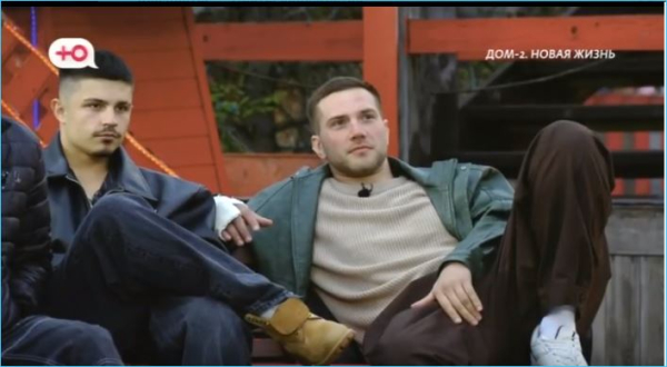 Никите Гуранде придется смириться с любовью Карины Тетуевой Никите Гуранде придется смириться с любовью Карины Тетуевой