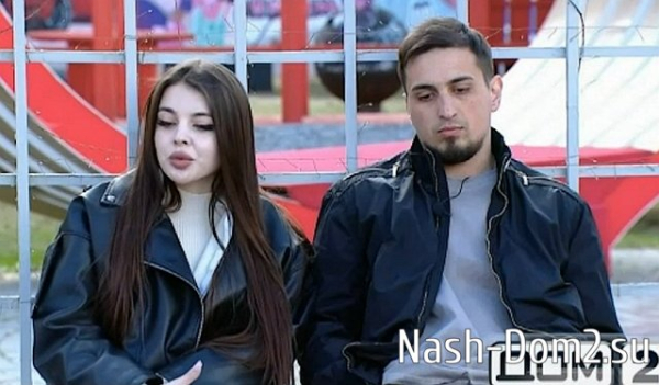 «Стеснительный» Руслан Асланов обидел новую участницу Дома-2 «Стеснительный» Руслан Асланов обидел новую участницу Дома-2