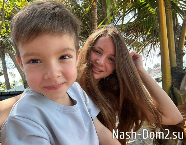 Виктория Морозова: Мы прилетели в Шри-Ланку Виктория Морозова: Мы прилетели в Шри-Ланку