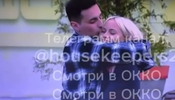 Элина Рахимова покинула Дом 2 Элина Рахимова покинула Дом 2