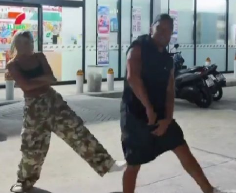 Поклонницы Элины Рахимовой устали от её отдыха в Таиланде Поклонницы Элины Рахимовой устали от её отдыха в Таиланде