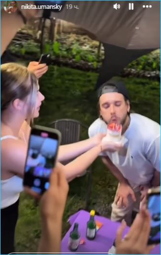 Никита Уманский оказался в Китае в гостях у Жени и Насти Ромашовых Никита Уманский оказался в Китае в гостях у Жени и Насти Ромашовых