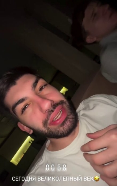 Виктория Салибекова начала смотреть турецкие сериалы с Рудольфом Мелкумяном Виктория Салибекова начала смотреть турецкие сериалы с Рудольфом Мелкумяном